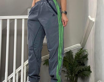 Y2K Adidas Loose Fit Windbreaker Trouser Track Pants Size M