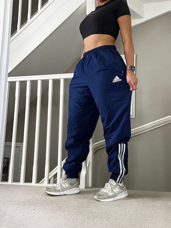 Vintage Adidas Baggy Fit Windbrea Shellsuit Track Pants Size M unisex in  Blue Colourway with white stripes