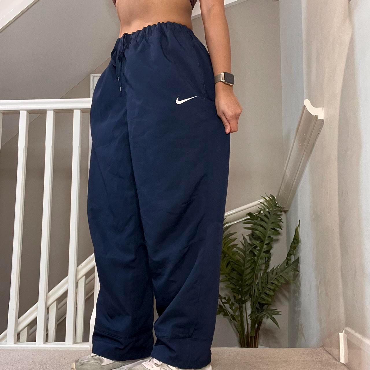 NIKE パラシュートパンツ Parachute pants nike - Etsy 日本