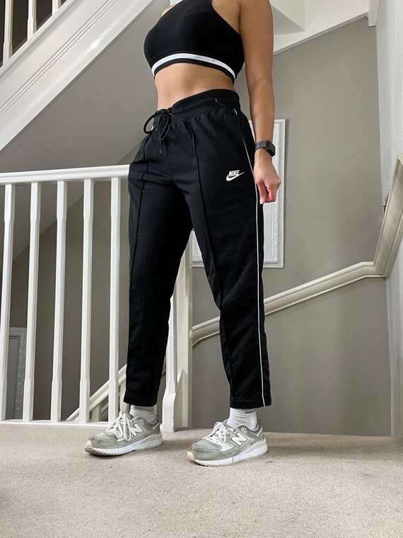 nike stripe track pants