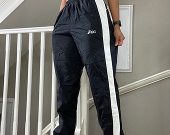 ASICS Side Popper Relax fit Black Windpants Trackies Tracksuit Bottom Size S unisex Vintage Y2K