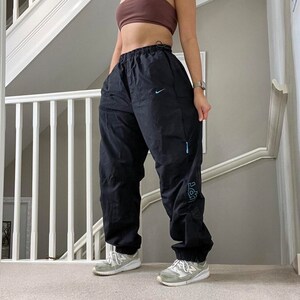 Jogging Femme - Nike Gym Vintage - Taille élastique - 2 poches - Gris