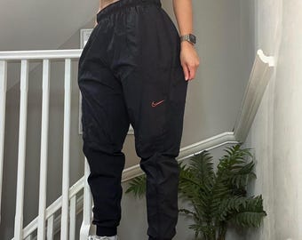 Y2K Nike Baggy Fit Tapered Leg Windbreaker Trouser Track Pants