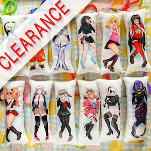 LAST CHANCE Mini Dakimakura Anime Pillow Keychains image 1