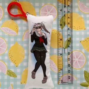 LAST CHANCE Mini Dakimakura Anime Pillow Keychains image 9