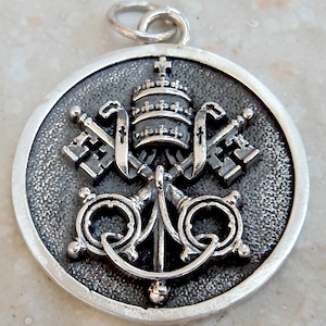 Valentinstag Krone St. Peter Petrus Christianity Crossed Keys Handgefertigter 3D-Anhänger aus massivem Sterlingsilber 925