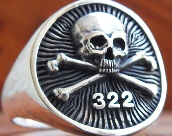 Skull and bones society ring sale