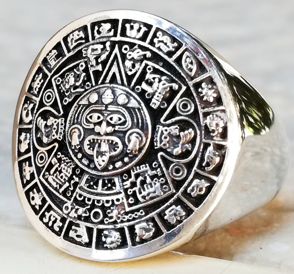 Aztec Calendar Stone Pectoral Medallion Antique, Aztec Sun God Tonatiuh ...