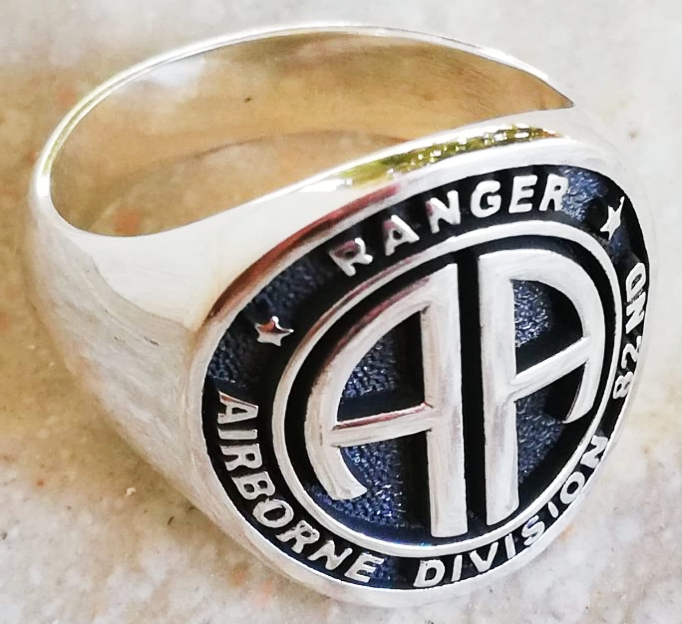 82nd airborne shop ring