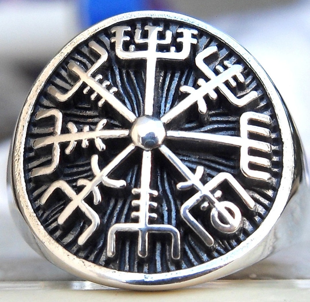 Medieval Rune Compass Vegvisir Rune Viking Compass Barbarian Gladiator Medieval Odin God ...