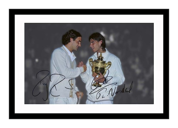 Photo Dédicacée Encadrée Rafael Nadal - Souvenir Tennis Autographié De Haute Qualité