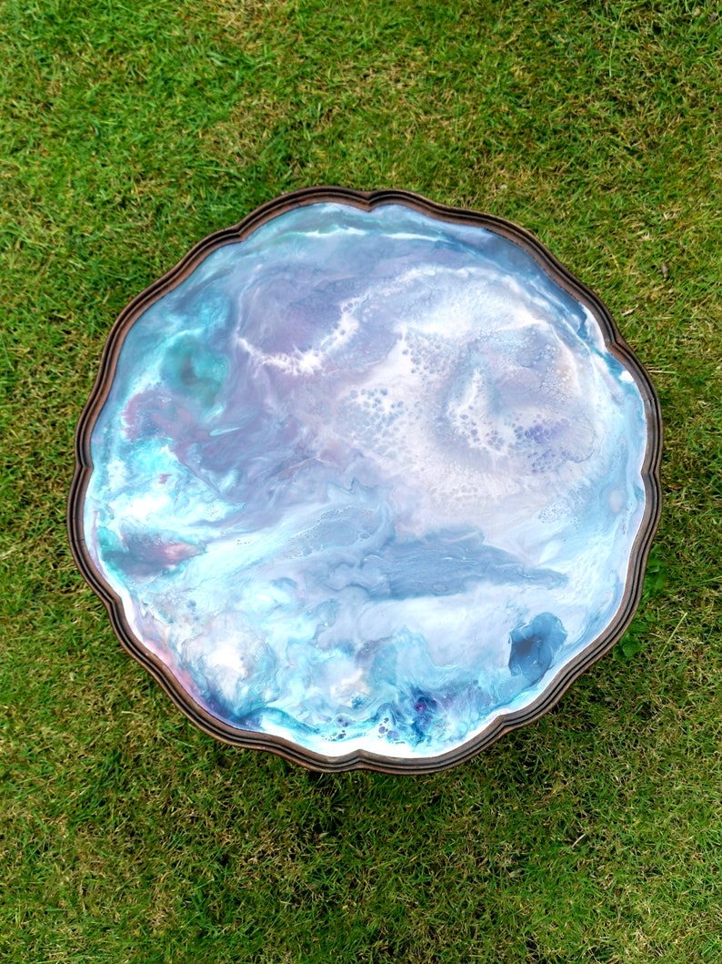 Round Occasional Resin Top Table Etsy