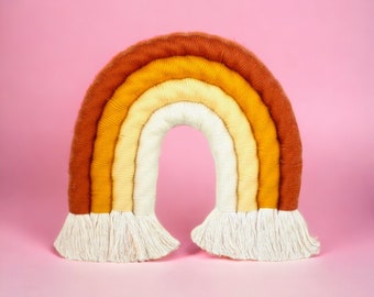 Macrame Large Rainbow: Caramel