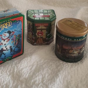 Vintage tins, Tins, Xmas tins , Storage tins, Metal tin , M&M tin, Oreo tin, Snowman tin , Cookie tin, Holiday tins,  Vintage storage