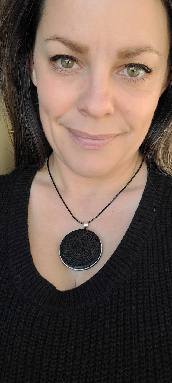 Aztec obsidian necklace sale