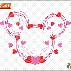 Könnte beinhalten: Ein gesticktes Herzdesign mit roten und rosa Herzen und Ranken. Das Design ist mit rosa Faden umrandet und enthält den Text "3 Sizes" in einem orangefarbenen Banner. Das Remio Embroidery-Logo befindet sich unten rechts.