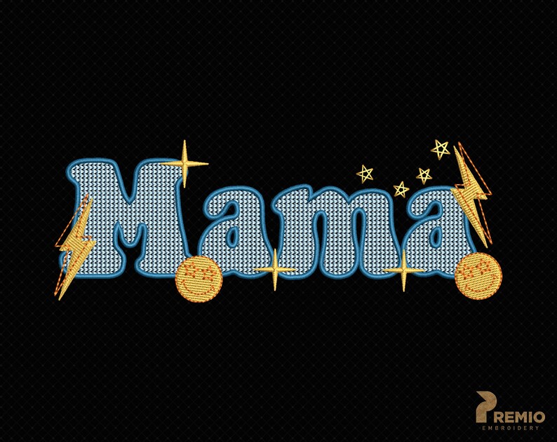 K&ouml;nnte beinhalten: Gestickte Darstellung des Wortes "Mama" in Blau mit gelben Sternen und Blitzen. Das Wort ist wei&szlig; umrandet und hat ein strukturiertes Muster.