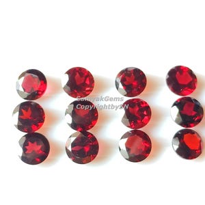 Pietra preziosa sfaccettata di granato AAA da 4 mm a 5 mm - Pietra preziosa di granato taglio brillante sfusa - Gemme di granato rotonde da 4 mm per gioielli - Lotto di granati all&#39;ingrosso