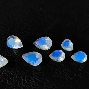 AAA Blue Fire Moonstone 3x5mm -7x5mm Pear Gemstones Loose Blue Flashy Moonstone Cut Stones Wholesale 6x4mm Pear Shape Gemstone Lot