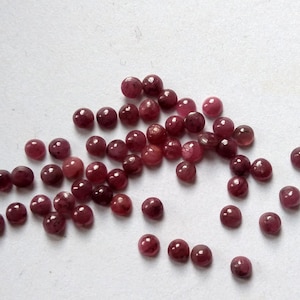 Rubí natural de grado AAA, cabujón de 3 mm: lote de gemas de rubí sueltas de base plana.