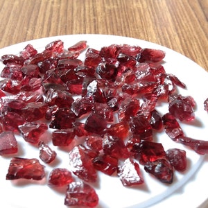 Natural Red Garnet Rough Gemstone,100 Cts Red Garnet Specimens,AAA Quality Red Garnet Rough,Raw Garnet,Genuine Red Garnet Mix Lot Rough