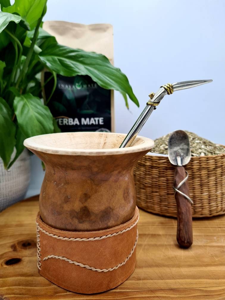 Calebasse Maté avec Base Cuir | Inaya Maté