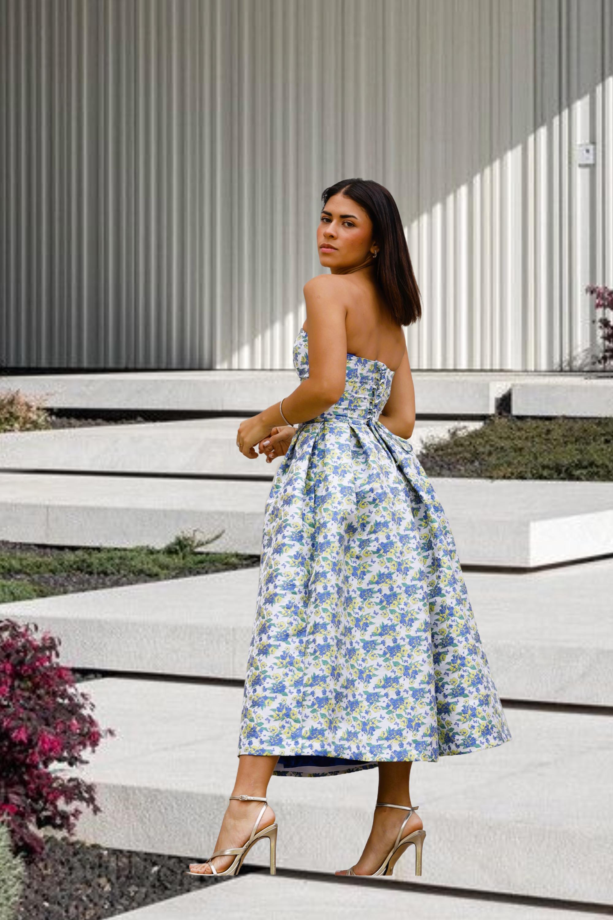 blue engagement party dress Engagement Party Dress Blue Blue Gowns With Long Trains Blue Plunging Neck  Luxuy Evening Dress