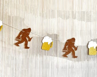 Bigfoot Beer Mug Garland: Sasquatch Party Decorations