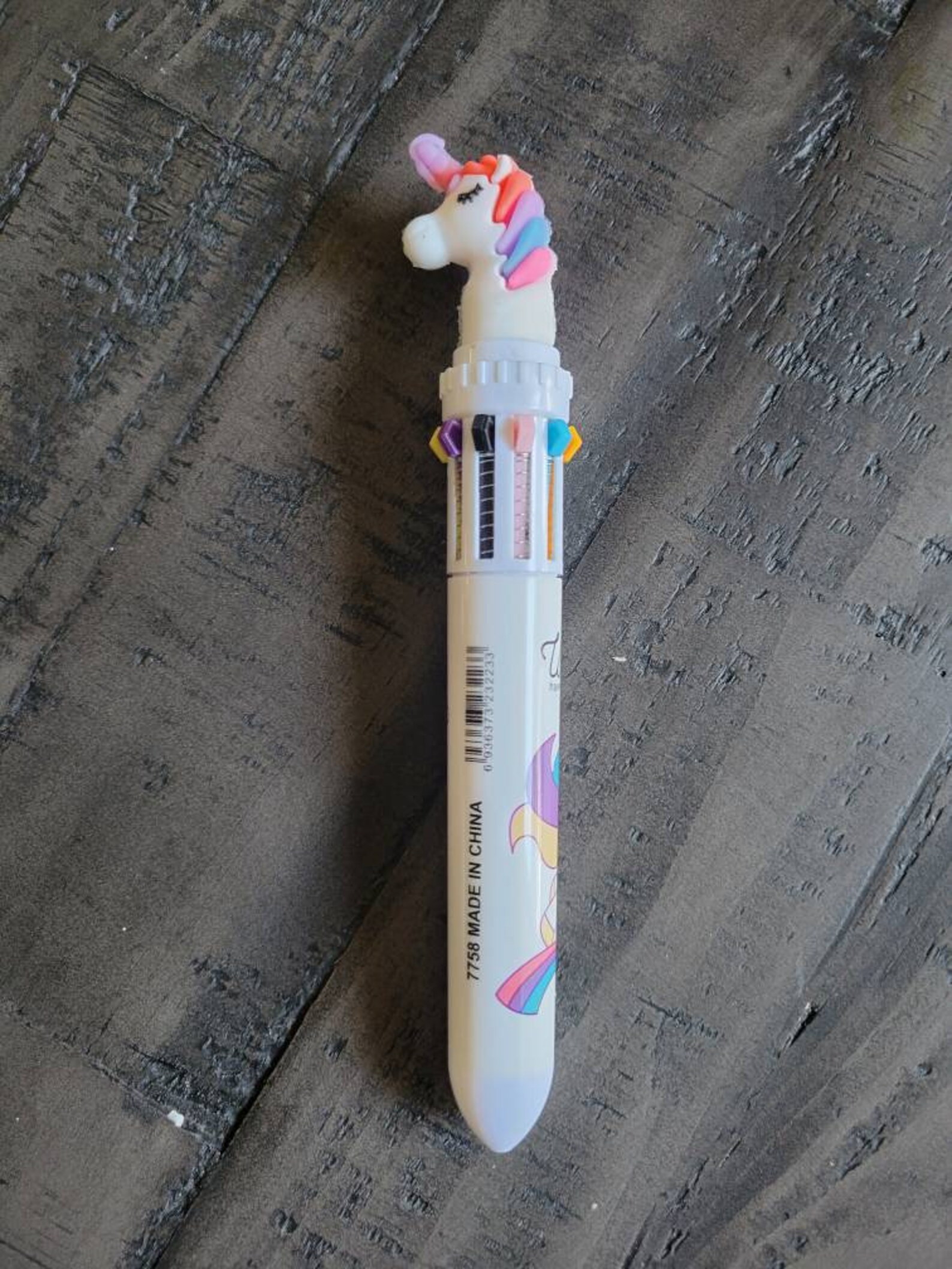 20 Stylos à Bille Kawaii VEGCOO - 4 Couleurs Par Stylo - Pointe 0.5mm - Style Aléatoire Mignon