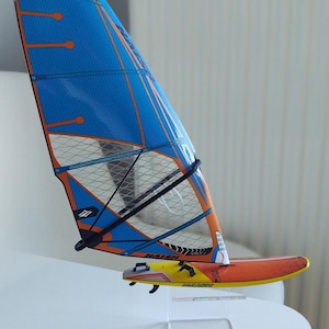 Model Windsurfing Naish Assault 85L Naish Force 4 4.5 blue-orange