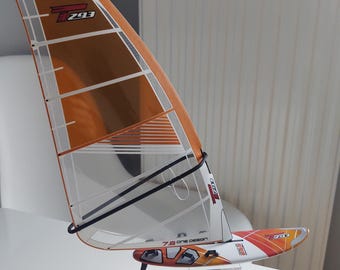 Modelo de windsurf impreso en 3D: Bic Techno 293 One Design 7.8 v2, regalo hecho a mano