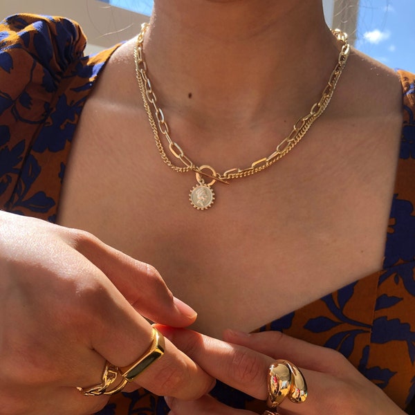 Coin Choker Necklace, Link Chain Necklace, Vintage Coin Necklace, Trendy gold necklace.
