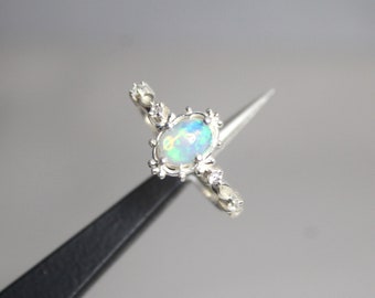 Natural Opal Fire Oval Ring, Sterling silver Elegant Opal Ring, White Opal Sterling silver Ring, Wedding Engagement Ring, Gift for her,