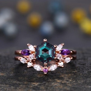 Ensemble bague de fiançailles Alexandrite hexagonale pour femme, bague délicate en or rose et argent, bague de mariage en moissanite art déco