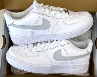 lichtblauwe nike air force 1