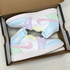 Jordan aj 1 mid se canada outlet