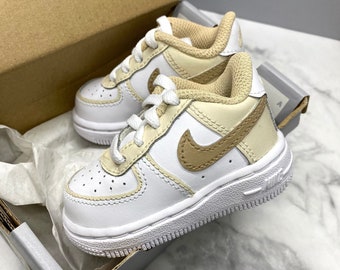 Air force 1 Nike, Baskets bébé personnalisées, Brun taupe beige clair, Baskets nouveau-nés, Cadeau baby shower