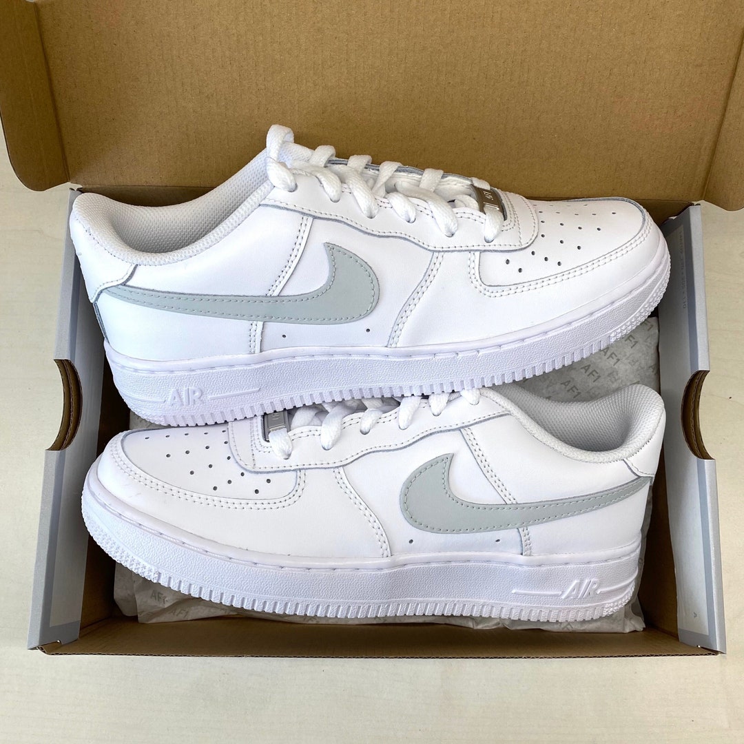 second hand air force 1s