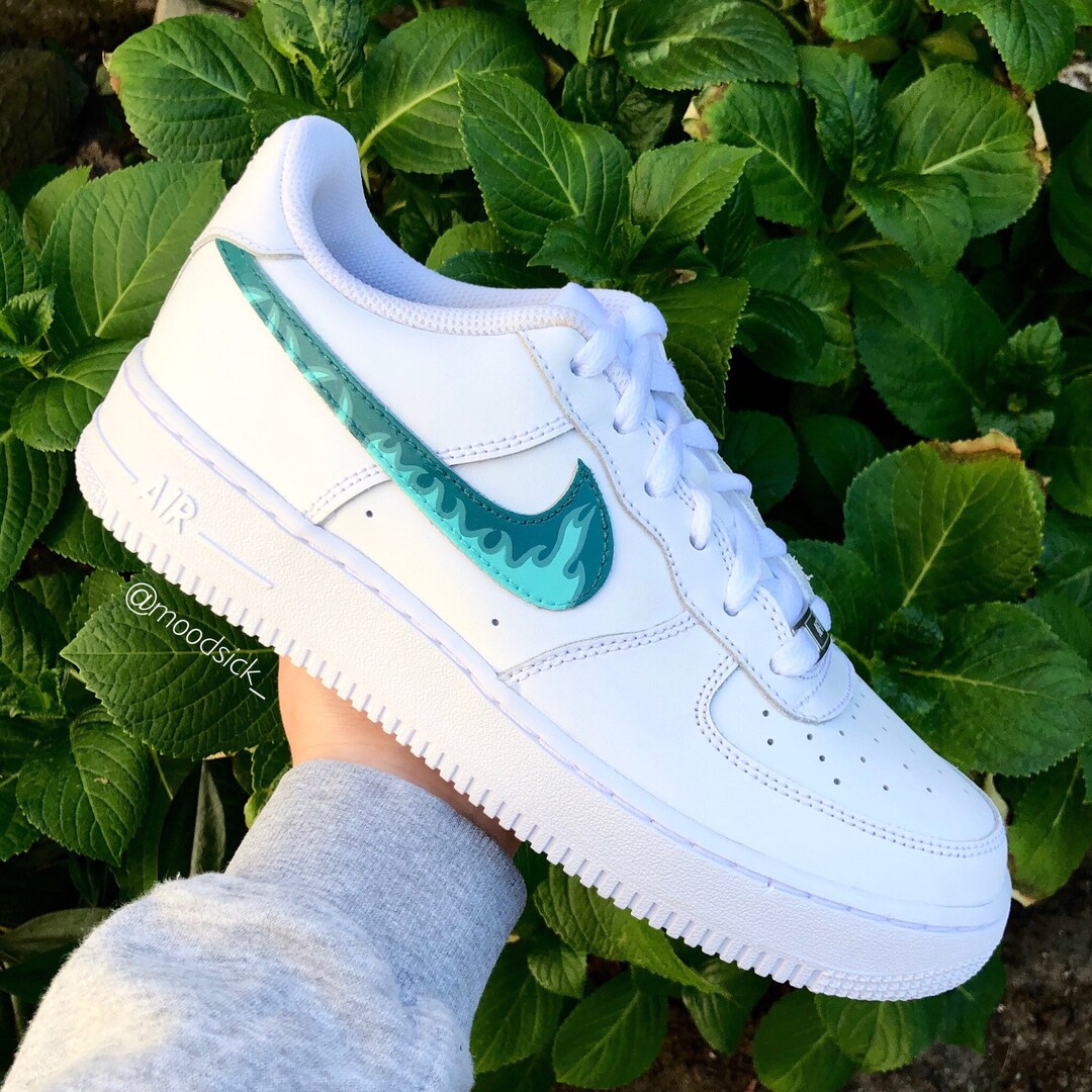 Nike air force 1 custom sneakers hand painted blue green - Etsy Nederland