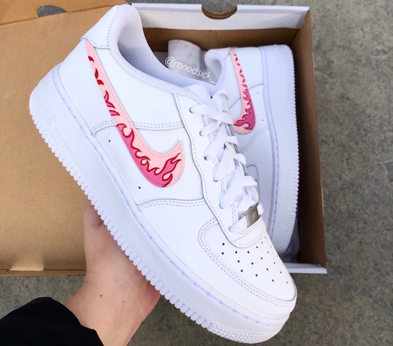 Nike air force 1 custom sneakers hand 