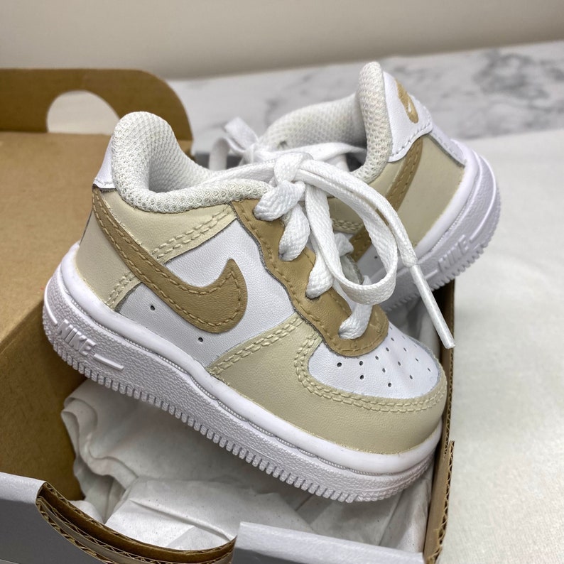 Air force 1 Nike, Custom Baby Sneakers, Beige taupe brown, Newborn sneakers, Babyshower gift zdjęcie 1