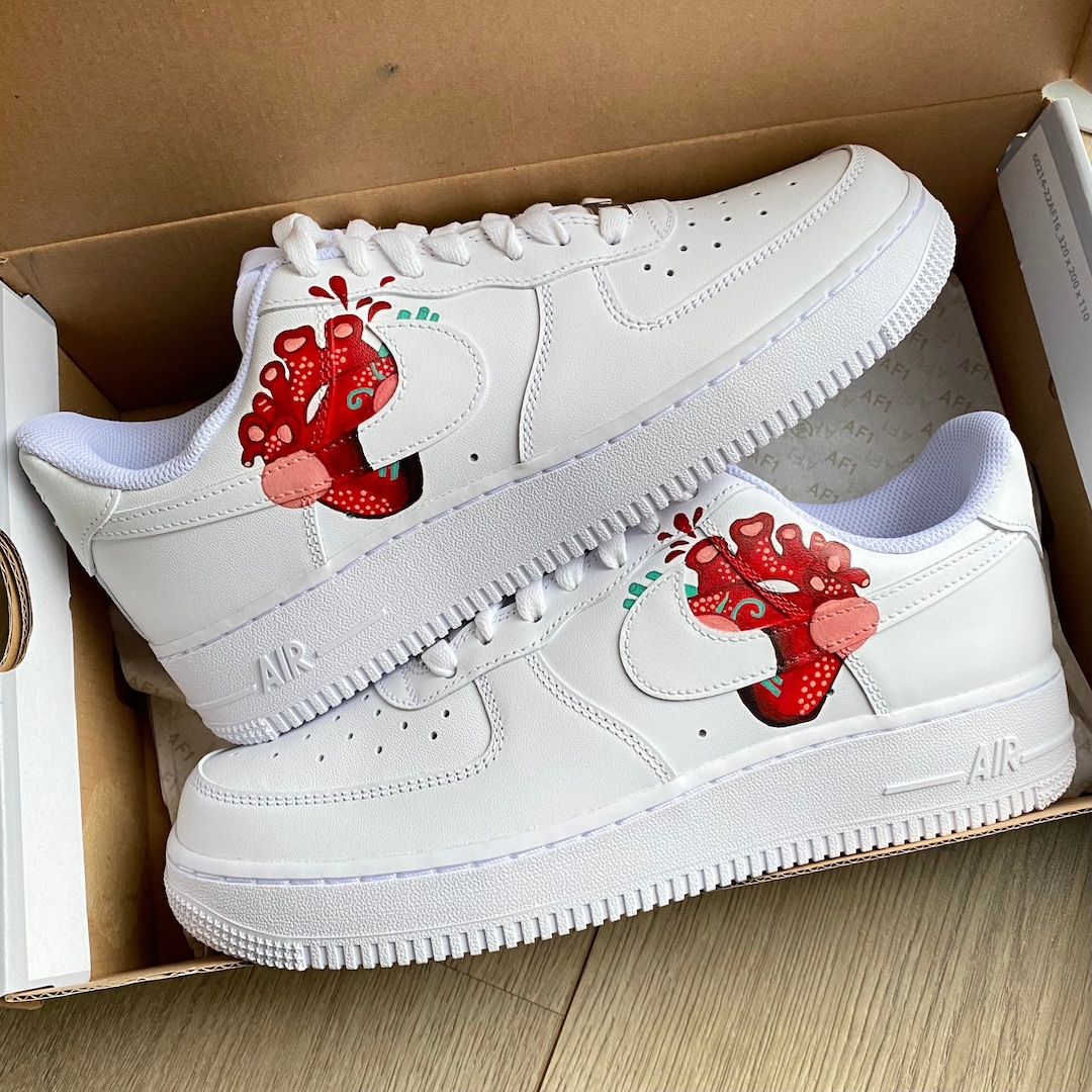 ナイキ　エアフォース1 Low AF1 Air force1 カスタムスニーカー エアフォース1、カスタムスニーカー、ブラックスウッシュ