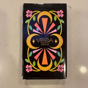 Veleda Oracle Deck: 2nd Edition with Extra Cards, OOP