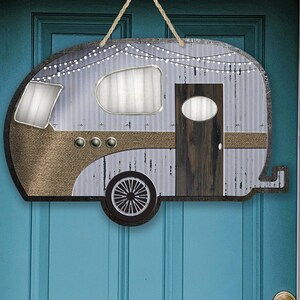 Camper Deur Hanger Vintage Retro Camping Camper Sublimation Design voor Aparecium Design Co blanco Digitale Download PNG Rustieke Trailer