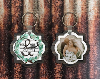 Quarefoil Keychain Sublimation Digital Design with photo frame for personalization Mr & Mrs Aparecium Design Blanks Faux Wood Wreath PNG