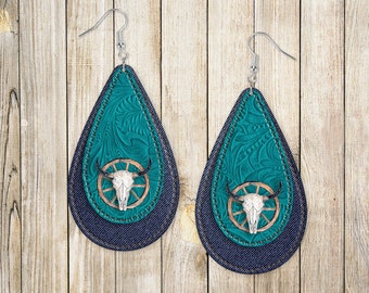 Tear Drop Earring Sublimatie Denim en Faux Leather Layered Design voor Aparecium Design Co Blanks Digital Download PNG
