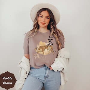 Animal Gift for Women Animal Tshirt For Women New Tiger Gift For Her Tiger Shirt Animal