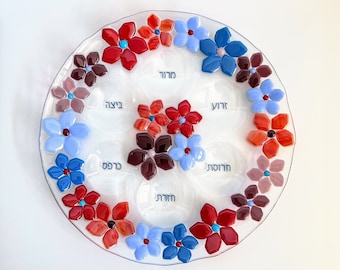 Seder plate for Passover - Fused glass spring floral Passover decor - Jewish wedding gift - unique decorative tray for Pesach