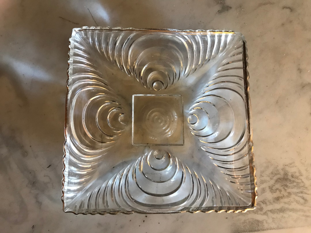Mid Century Modern Candy Dish With Optic Circles Clear Glass Dish With Gold Trim Can Be Used for