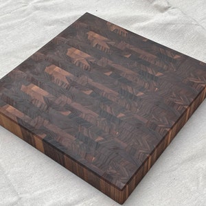 End Grain Cutting Board